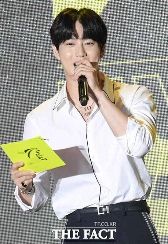 세훈&찬열의 쇼케이스에는 엑소 리더 수호가 참석했다. /김세정 기자