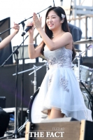  정다경 측 '2년간 50만 원 정산' vs 소속사 '합의금 말도 안 돼'