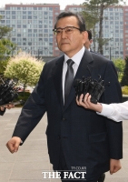  '김학의 동영상' 놓고 공방…첫 증인은 윤중천