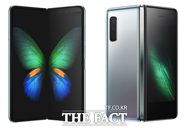 삼성전자는 31일 오전 2019년 2분기 실적발표 이후 열린 컨퍼런스콜에서 갤럭시 폴드 출시를 기점으로 향후 폼팩터의 폴더블폰 라인업을 확대해 나갈 계획이다고 밝혔다. /삼성전자 제공