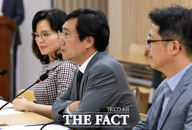 양정철 민주연구원장 해임 요구도 나온다. /임영무 기자