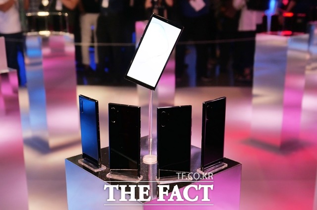 이번에 공개된 갤럭시노트10은 S펜과 카메라 기능에 많은 주목을 받았다. /뉴욕=서민지 기자