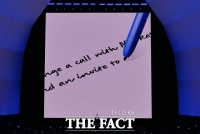  [갤럭시노트10 언팩] '핵심 무기' S펜, '마술봉'으로 진화했다