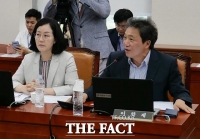  [TF현장] 교육위, 야당이 '조국' 꺼내자 여당은 '나경원'으로 맞불