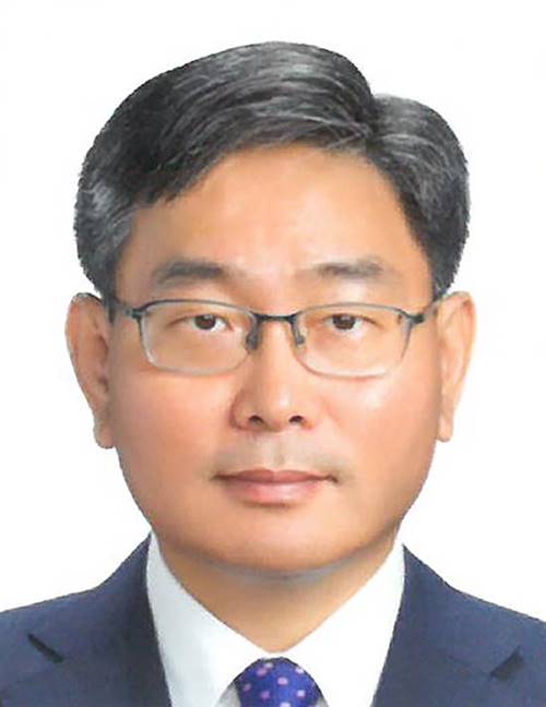 삼광글라스의 두 번째 대표이사로 문병도 사장이 취임했다. 문병도 사장은 삼광글라스가 속한 OCI그룹에서 35년간 재무관리를 한 전문가로 알려져 삼광글라스 실적 개선에 도움을 줄 것으로 기대하고 있다. /삼광글라스 제공