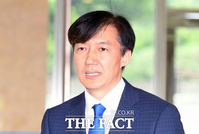 조국(사진) 법무부 장관 후보자에 대한 문 대통령의 임명 강행은 기정사실처럼 여겨진다. /이새롬