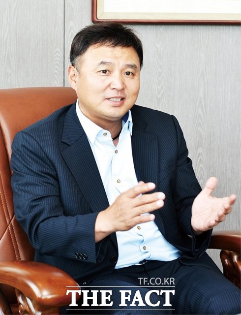 아라미르CC 부산경남오픈 대회 개최를 계기로 골프문화의 새로운 장을 열게 됐다고 자평하는 최정호 아라미르골프앤리조트 부회장.