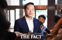 [TF포토] 김두관 의원, '사실 확인차 동양대 총장과 통화 했다'
