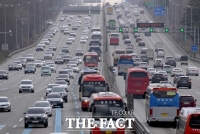  [고속도로 교통상황] 귀경길 속속 정체, 부산서 서울까지 8시간