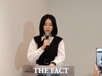  경찰, 윤지오 체포영장 신청…검찰이 반려