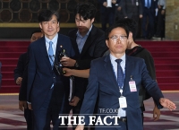 [TF포토] 국회 대정부질문 참석하는 조국 법무부 장관