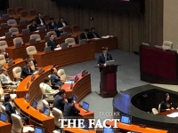  권성동, 조국 장관에 '법무부 대표자-후보자-전 수석' 호칭