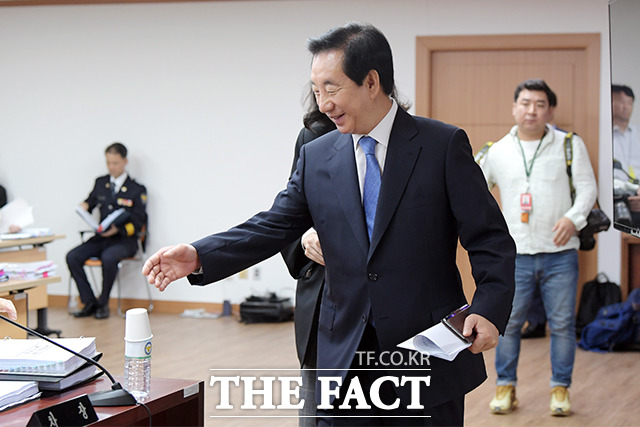 국정감사에 참석한 김성태 자유한국당 의원