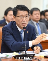 [TF포토] 금융위 국감 출석한 은성수 금융위원장