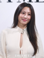  수현 측 '차민근과 12월 14일 결혼…축하 부탁'