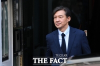  조국 장관 딸 '온 가족이 사냥감…잔인하다'