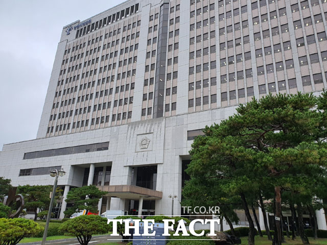 인천지방법원은 7일 오전 11시 30분쯤 410호 법정에서 마약류 관리에 관한 법률 위반 혐의(대마)로 구속 기소된 이재현 CJ그룹 장남 이선호 씨에 대한 공판을 진행했다. /인천지방법원=이성락 기자