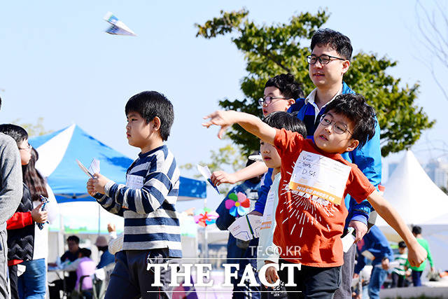 힘차게!