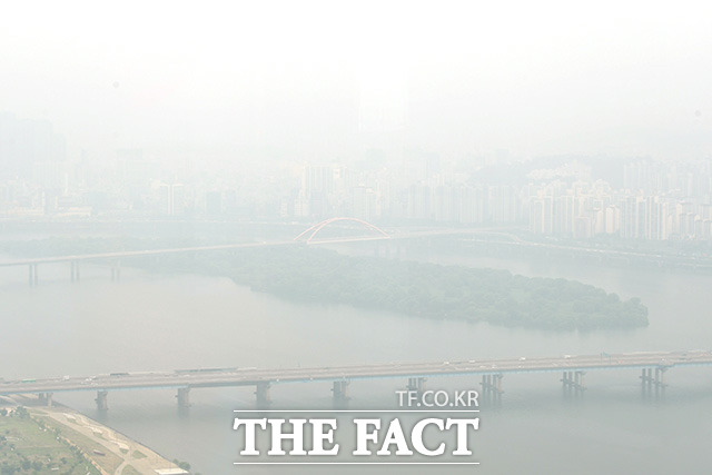 20일 전국이 대체로 맑겠지만, 수도권과 충남 지역 미세먼지 농도가 나쁨으로 예상된다. /남용희 기자