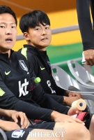  이승우 '사면초가', 벨기에 언론 '훈련 불성실 비판'