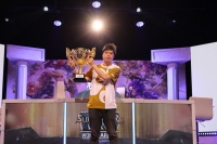  中 레스트, 예상 깨고 '서머너즈 워' 세계 최고수 등극