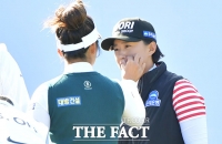 [TF사진관] 양희영, 오수현 터치에 '심쿵'