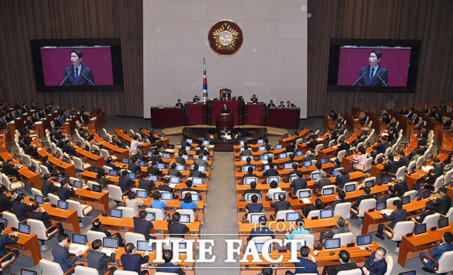 여야는 고인인 강한옥 여사에 대해  대통령의 모친이기 이전에, 이 시대의 평범하지만 위대한 어머니의 표상이라고 애도했다. /배정한 기자