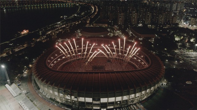 방탄소년단의 월드 투어 파이널 서울 공연은 화려한 불꽃놀이와 함께 막을 내렸다. /빅히트엔터 제공