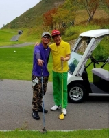  김건모, 피아니스트와 내년 결혼…태진아 '축하해주세요'