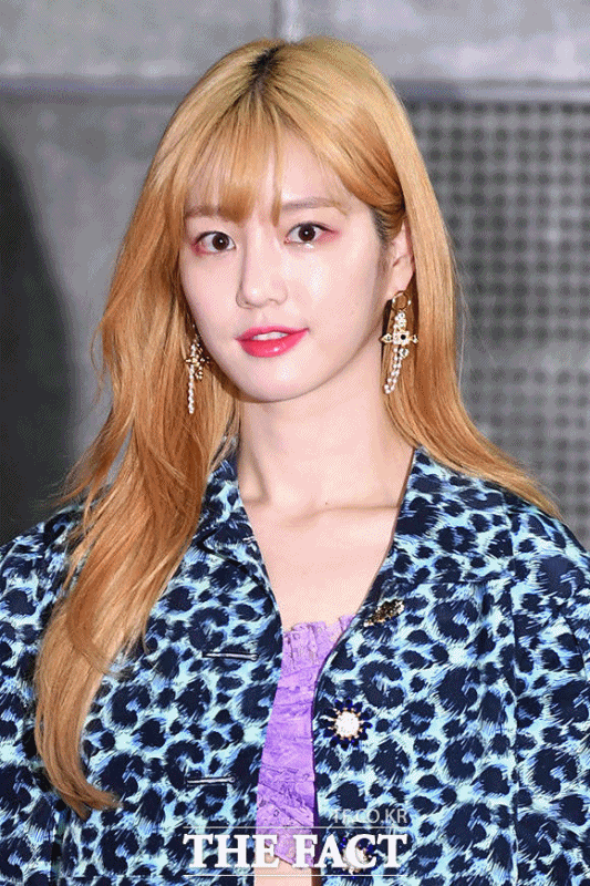 배우 이유비는 FashionN 예능프로그램 팔로우미12에 MC로 나선다. /남용희 기자