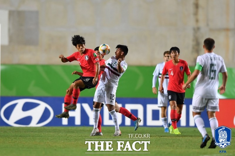 한국의 U-17 대표팀 선수들이 11일 멕시코와 2019 U-17 월드컵 8강전에서 사상 첫 4강 진출을 노렸으나 아쉽게 0-1로 패했다./대한축구협회 제공