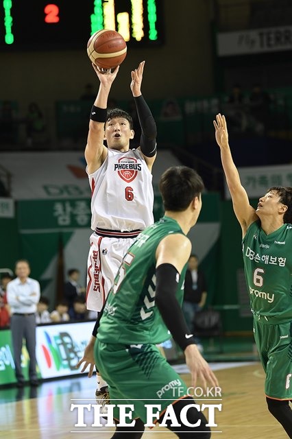 케이토토는 14일(목) 오후 7시 울산동천체육관에서 펼쳐지는 현대모비스(홈)-창원LG(원정)전을 대상으로 농구토토 매치 51회차를 발매한다./KBL 제공