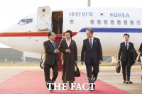  한·아세안 정상회의 개막…文대통령, 릴레이 '정상 외교' 시동