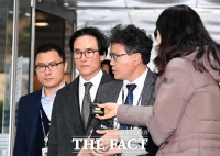  조현범 한국타이어 대표 구속 후 첫 검찰 조사