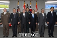 [TF포토] '기념촬영하는 한-헝가리 국방장관'