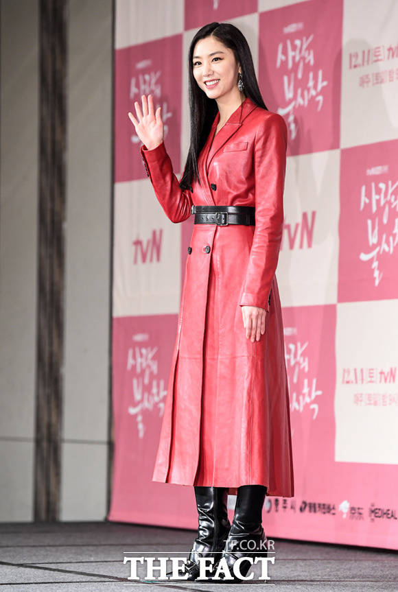 배우 서지혜가 9일 오후 서울 종로구 포시즌스 호텔에서 열린 tvN 드라마 사랑의 불시착 제작발표회에 참석하고 있다. /임세준 기자