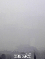 [TF포토] '잿빛 도심'