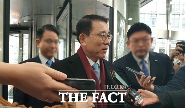 조용병 신한금융지주 회장이 연임에 성공했다. /중구=정소양 기자