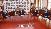 [TF포토] 침묵만 흐르는 교섭단체 원내대표 회동
