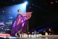 [TF포토] '2019 THE LOOK OF THE YEAR'에서 펼쳐지는 화려한 런웨이