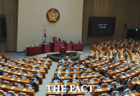  '선거법 상정'에 한국당 필리버스터 돌입…26일 표결할 듯