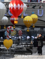 [TF포토] '크리스마스에는 청계천으로~'