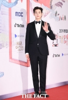 [TF포토] 차은우, '비율도 완벽해!'