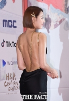 [TF포토] 한혜진, '역대급 파격 드레스'