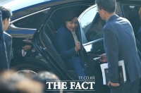 [TF포토] 법무부 장관 취임식 참석하는 추미애