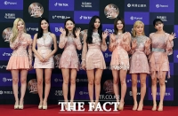 [TF포토] 트와이스, '깜찍한 초미니 드레스'