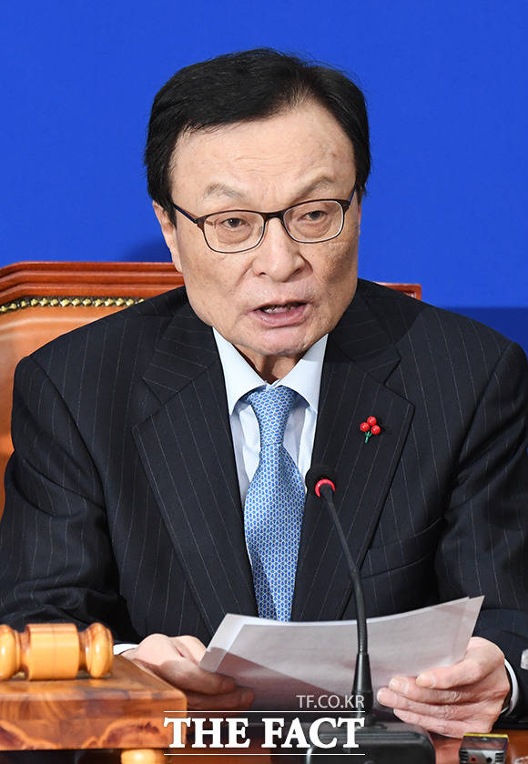 더불어민주당 최고위원회의가 6일 오전 서울 여의도 국회에서 진행된 가운데 이해찬 대표가 발언을 하고 있다. / 국회=배정한 기자