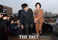  추미애-윤석열 7일 만난다...검찰 고위간부 또 사의