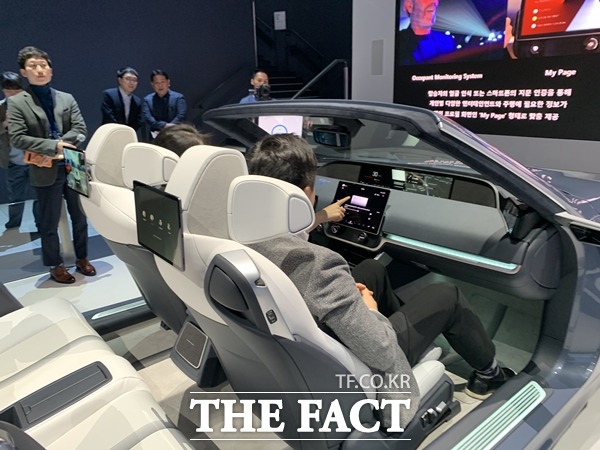 이번 디지털 콕핏 2020에는 안전한 주행을 지원하는 기능들도 대폭 강화됐다. /라스베이거스=최수진 기자