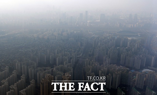 주택산업연구원은 신년 첫해에도 주택 경기가 침울할 것으로 내다봤다. /임영무 기자